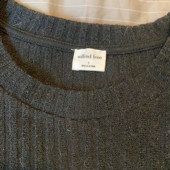 Aritzia: Wilfred Free Rudko - Picture 2 of 3